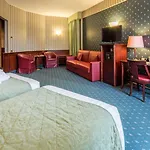 ホテル C-hotels Concorde 4*