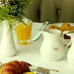 ホテル C-hotels Concorde 4*